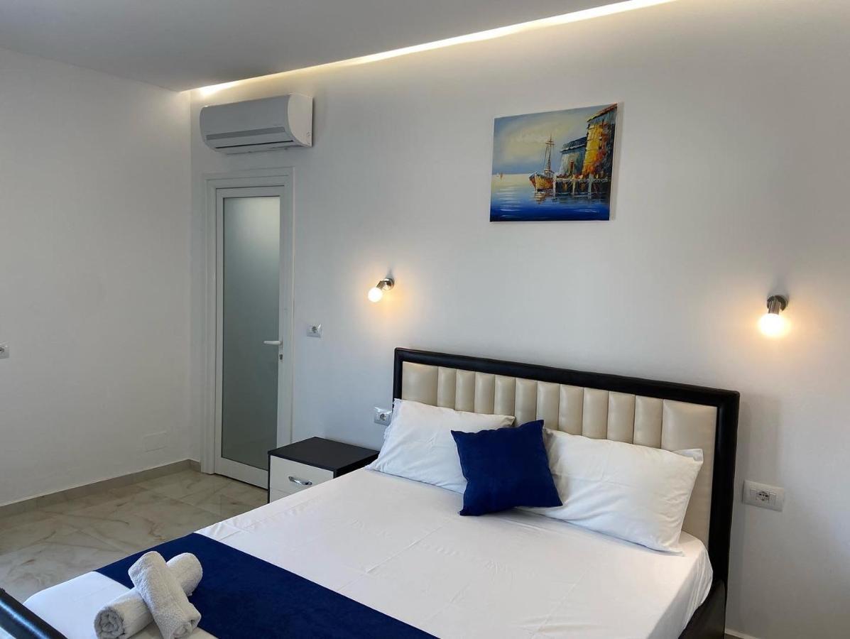 Villa Center Ksamil Bagian luar foto