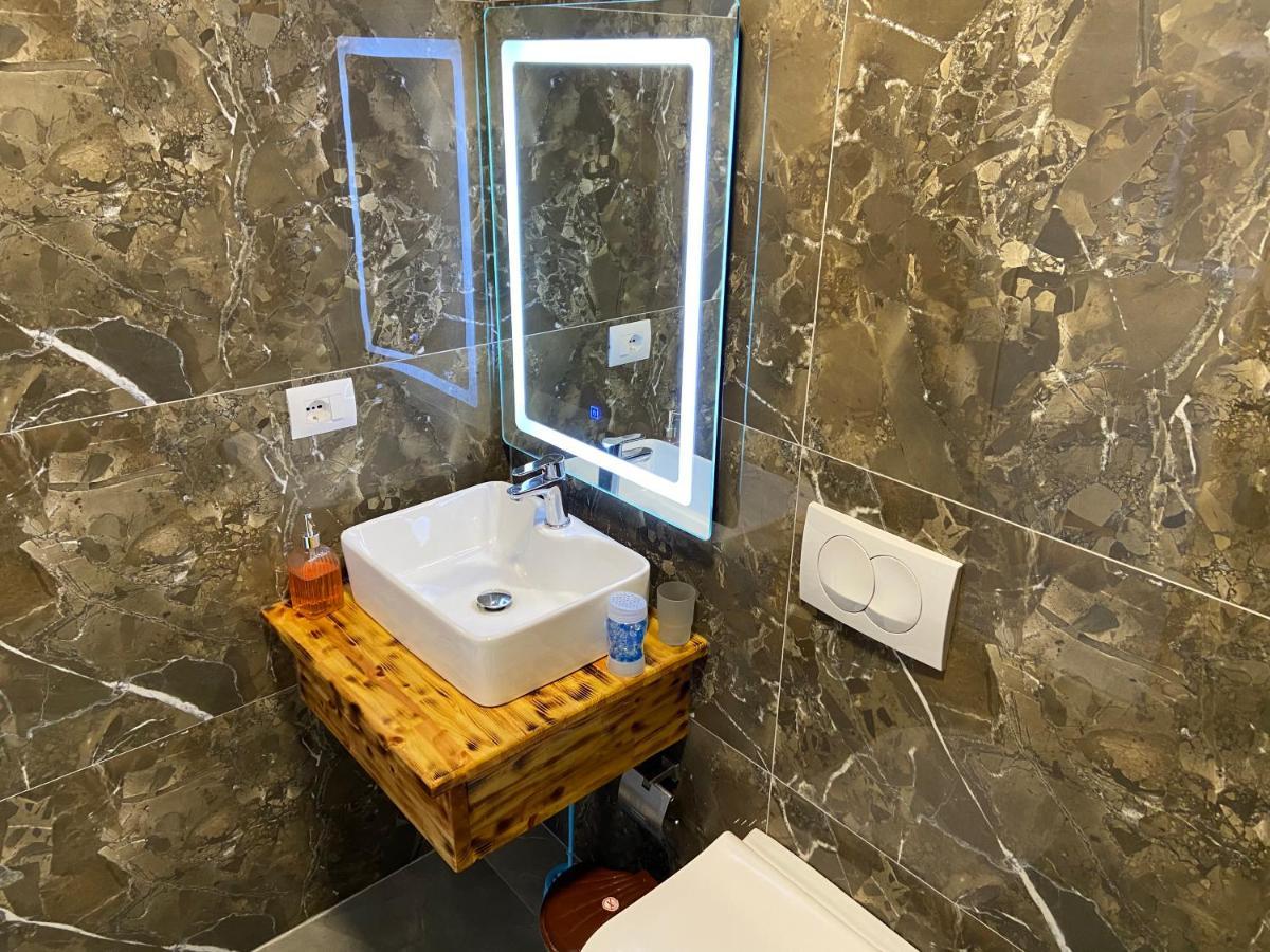 Villa Center Ksamil Bagian luar foto