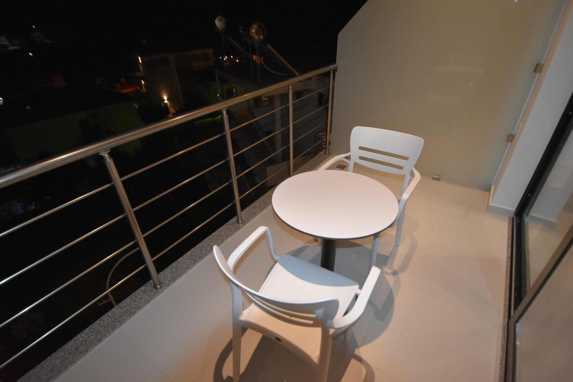 Villa Center Ksamil Bagian luar foto